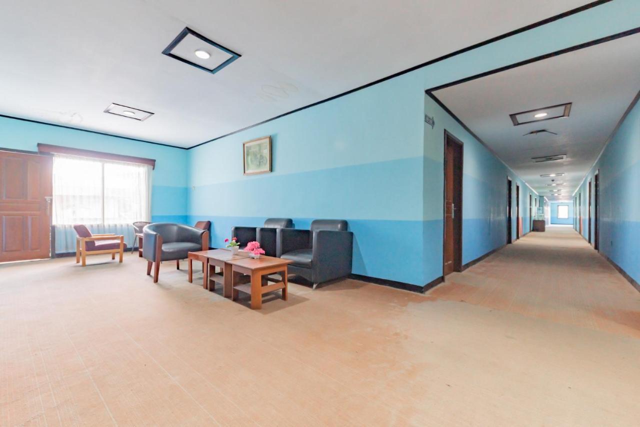 Reddoorz Near Plaza Balikpapan Hotel Kültér fotó