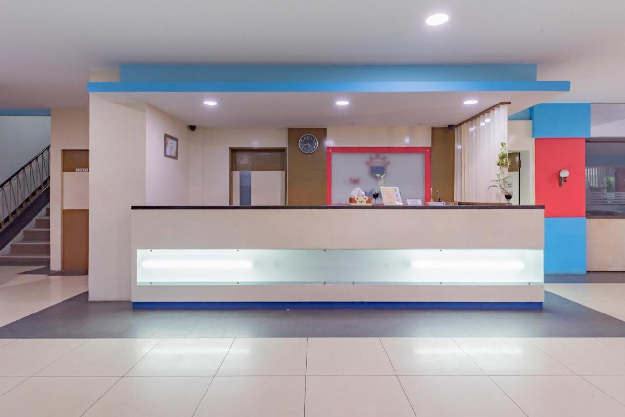 Reddoorz Near Plaza Balikpapan Hotel Kültér fotó